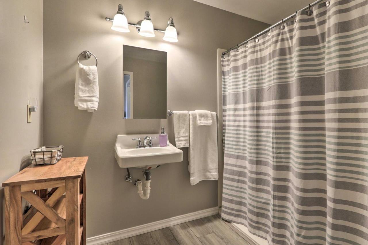 Centrally Located South Hill Apartment With Smart Tv Spokane Exteriör bild